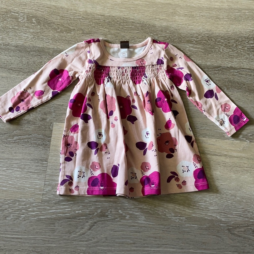 🆕 Tea Collection Little Girls empire dress 9-12mo